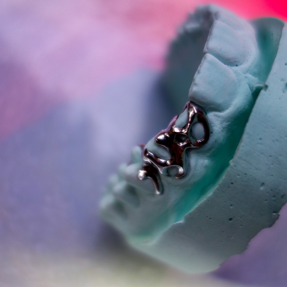 Custom Grillz achtes Design — Dental Jewelry Berlin